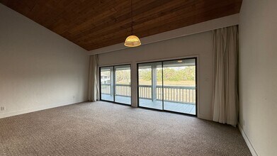 176 Palm View Ct in Haines City, FL - Building Photo - Building Photo