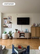 66 W 38th St in New York, NY - Building Photo