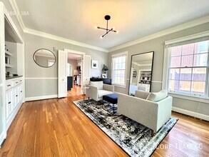 635 W 61st Terrace in Kansas City, MO - Building Photo - Building Photo