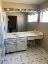 7308 Gray St in Las Vegas, NV - Building Photo - Building Photo