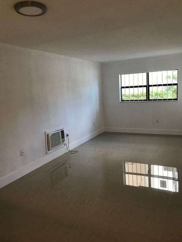 property at 142 SW 18th Ave