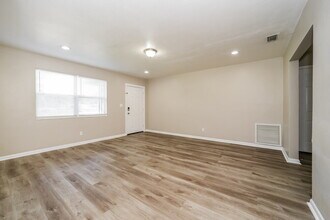 2919 Holly Point Dr in Jacksonville, FL - Building Photo - Building Photo
