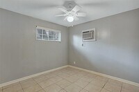 515 English St photo'