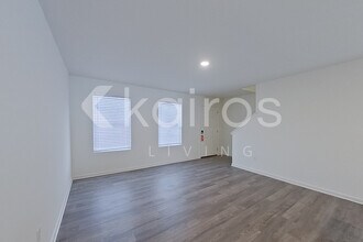 167 Shelton Rd in Radcliff, KY - Building Photo - Building Photo