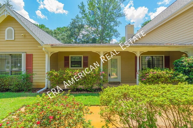 property at 287 Shalimar Dr