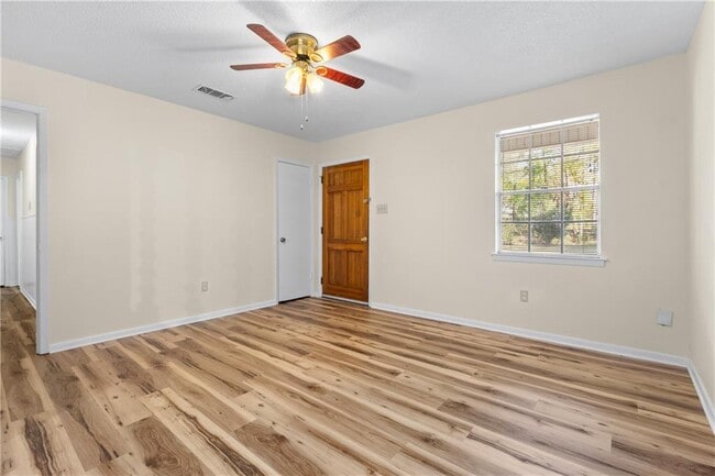 4469 Blackwell Nursery Rd in Semmes, AL - Building Photo - Building Photo