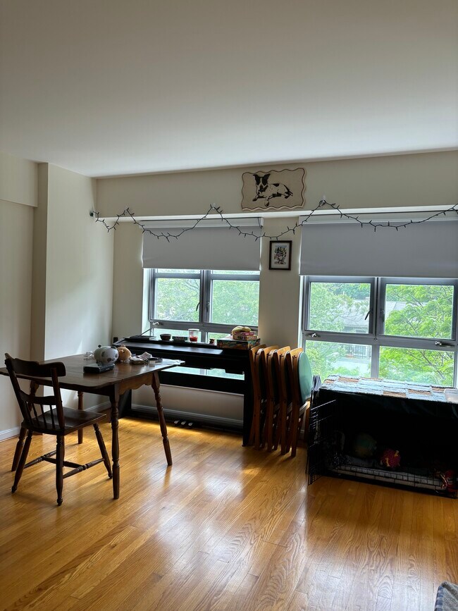 931 Massachusetts Ave, Unit 403 in Cambridge, MA - Foto de edificio - Building Photo