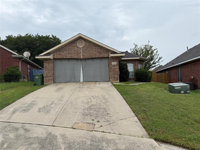 property at 1704 Vista Verde Cir