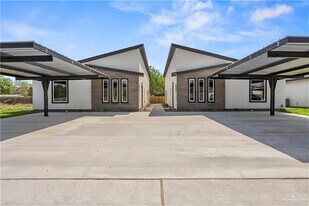 1410 S Michigan St in Alton, TX - Building Photo