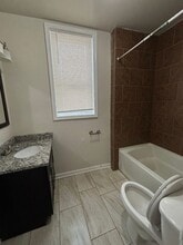 6949 S Woodlawn Ave in Chicago, IL - Foto de edificio - Building Photo