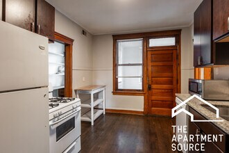 3608 W Grace St in Chicago, IL - Building Photo - Building Photo