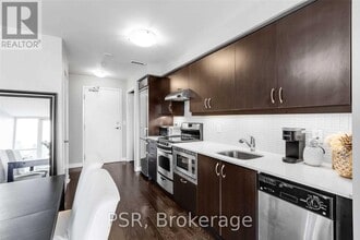 320 Richmond St E in Toronto, ON - Building Photo - Building Photo