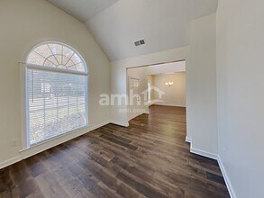 3075 Kings Dr in Kennesaw, GA - Building Photo - Building Photo