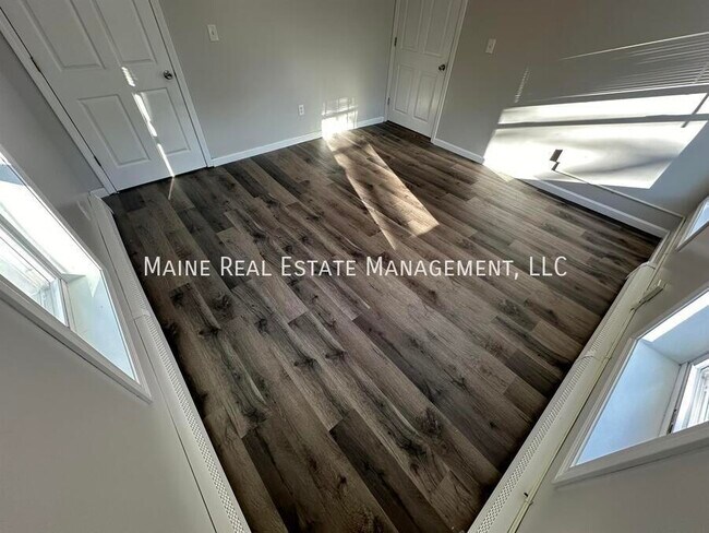 26 Autumn St in Bangor, ME - Building Photo - Building Photo