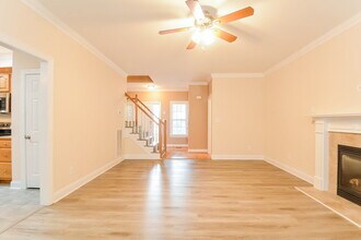 235 Manchester Trail in Clayton, NC - Foto de edificio - Building Photo