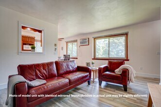 42 Park Heights Court, Unit #2 in Madison, WI - Foto de edificio - Building Photo