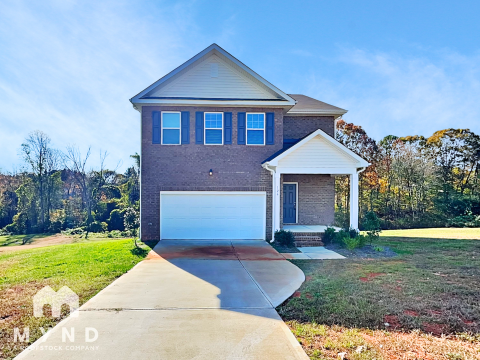 126 Lippard Springs Cir in Statesville, NC - Foto de edificio