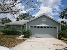 3723 Narroline Dr in Orlando, FL - Building Photo