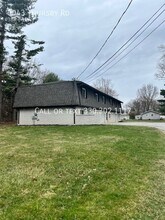 5043 Thursby Rd in North Canton, OH - Building Photo - Building Photo