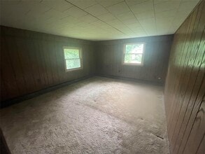 1043 NY-216 in Poughquag, NY - Building Photo - Building Photo