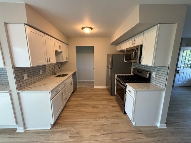 311 S Twelfth St in Emmaus, PA - Building Photo - Building Photo