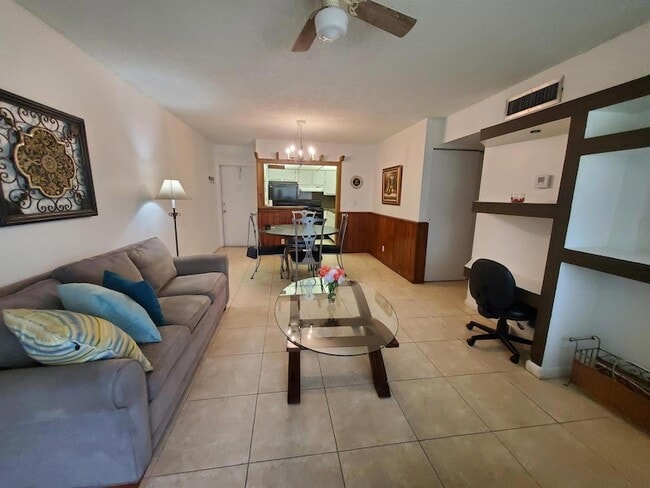 610 NW 13th St