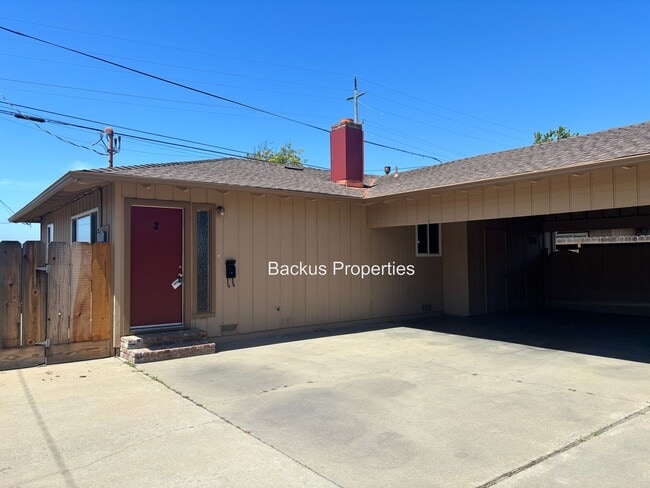 476 Belmont Dr in Salinas, CA - Building Photo - Building Photo