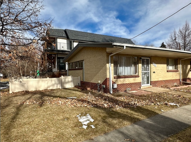 2480 S Lafayette St, Unit 2480