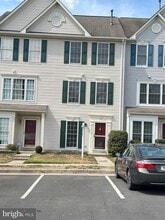 43539 Kiplington Square in Chantilly, VA - Building Photo - Building Photo