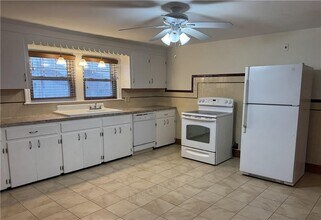 60 Notre Dame St in Central Falls, RI - Building Photo - Building Photo