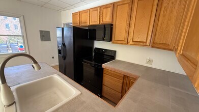 75 Main St, Unit A in Southampton, NJ - Building Photo - Building Photo