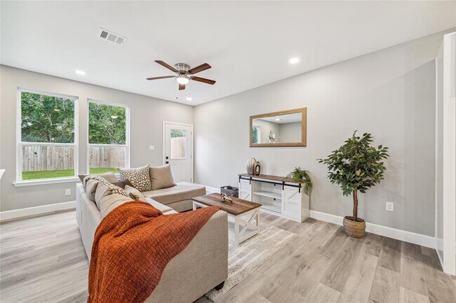 property at 982 Randolph St