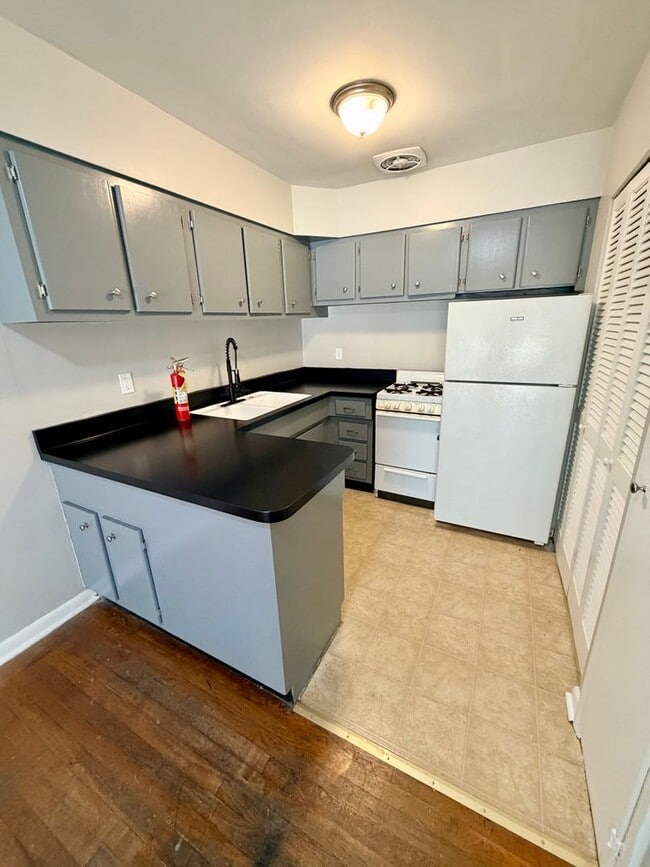 1568 Alexandria Dr in Lexington, KY - Building Photo - Building Photo