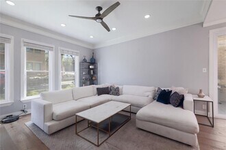 1807 San Gabriel St in Austin, TX - Building Photo - Building Photo