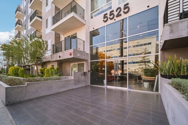 Destination NoHo