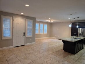 5009 Telegraph Blvd in Marina, CA - Foto de edificio - Building Photo