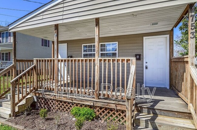 753 28th St in Newport News, VA - Building Photo - Building Photo