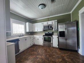 149 Cedar Ln in Dry Prong, LA - Foto de edificio - Building Photo