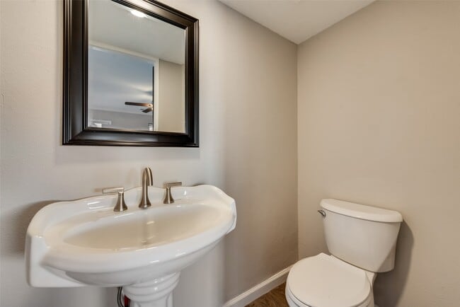 property at 1424 Stagecoach Dr