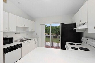 7891 SW 152nd Ave in Miami, FL - Building Photo - Building Photo