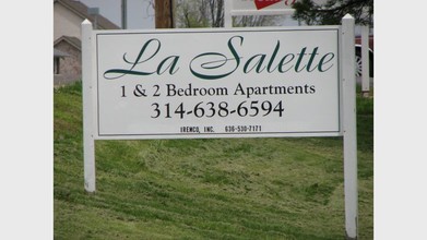 La Salette Apartments in St. Louis, MO - Building Photo - Building Photo