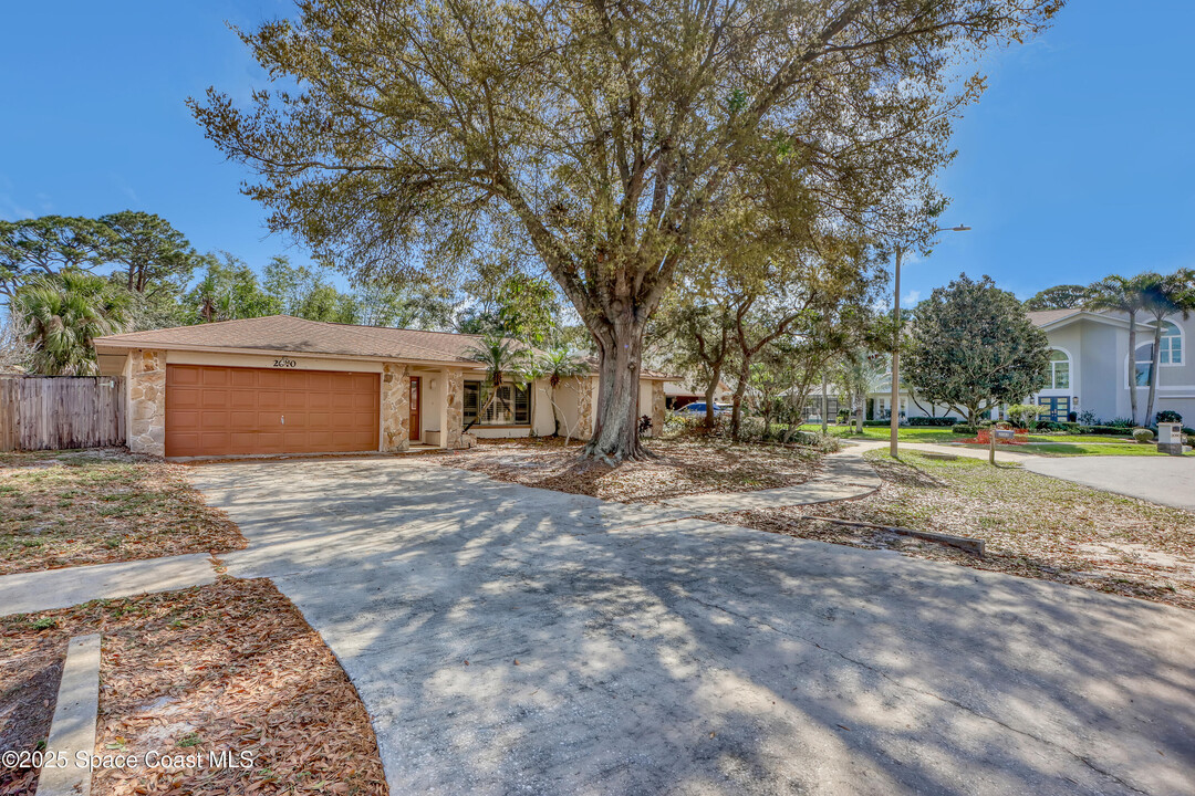 2070 Mona Ct in Merritt Island, FL - Building Photo