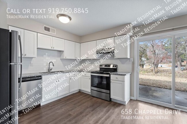 658 Chappell Dr in Raleigh, NC - Building Photo - Building Photo
