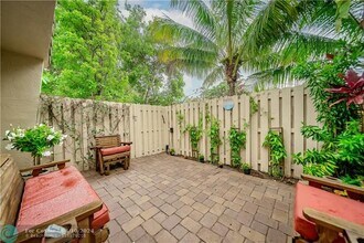 1728 NE 16th Ave in Fort Lauderdale, FL - Building Photo - Building Photo