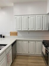 1280 S Alhambra Cir in Coral Gables, FL - Building Photo - Building Photo