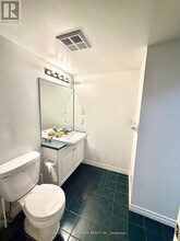 30 Hayden St in Toronto, ON - Building Photo - Building Photo