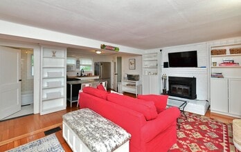 22 Datewood St in Wareham, MA - Building Photo - Building Photo