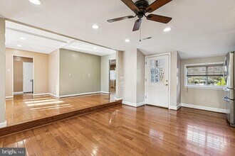 7714 Arlen St in Annandale, VA - Building Photo - Building Photo