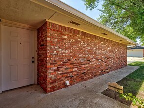 623 36th Ave NW in Norman, OK - Building Photo - Building Photo