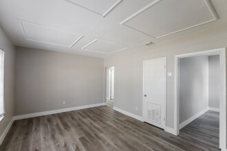 381 Carolina Ave in Fort Lauderdale, FL - Building Photo - Building Photo